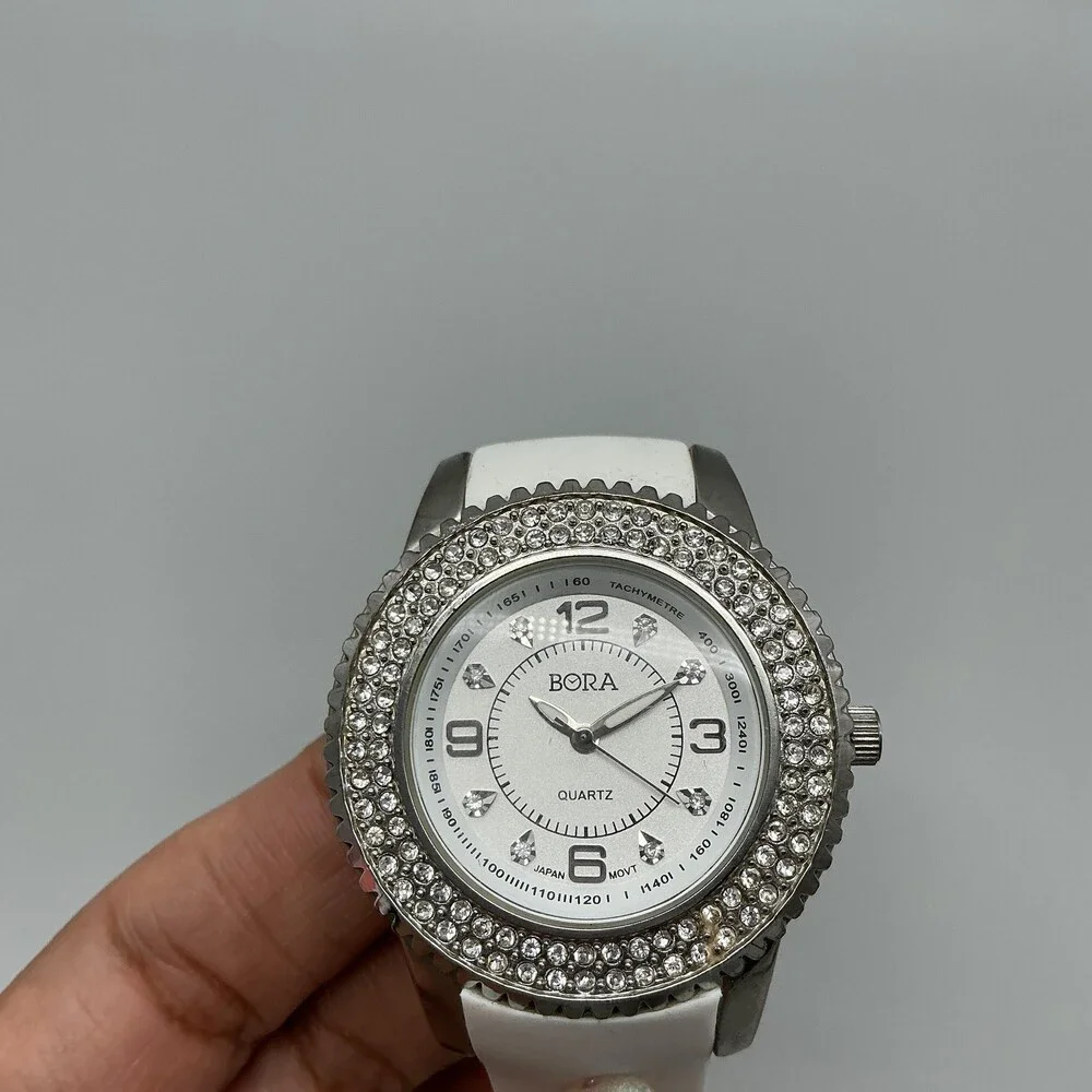 BORA Womens Watch 39mm Silver Tone White Silicone Crystals New Battery